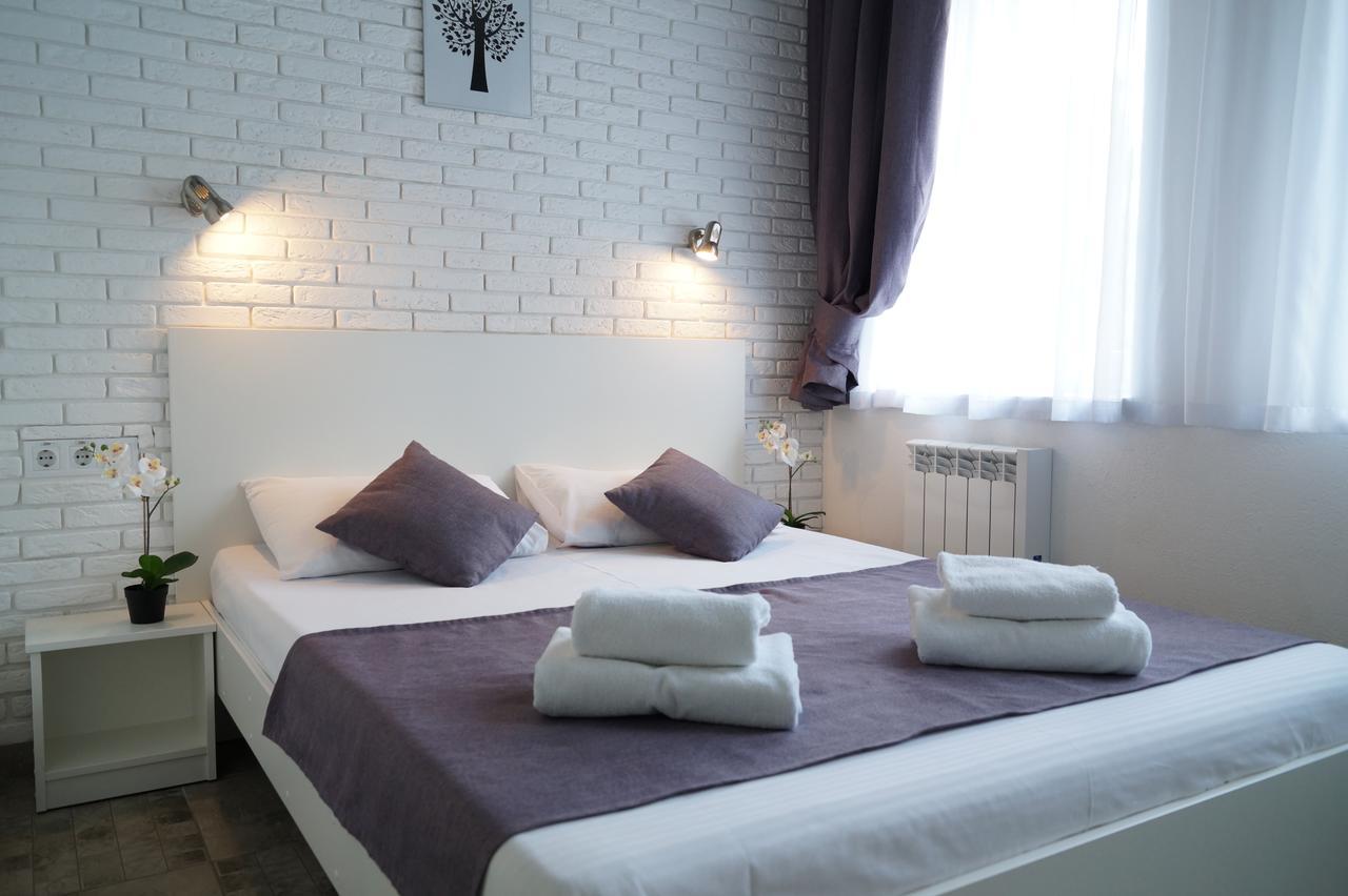 Skyhome Goloseevsky Kiev Buitenkant foto
